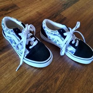 Kids 13 vans